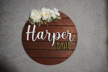 Load image into Gallery viewer, Floral Name Circle